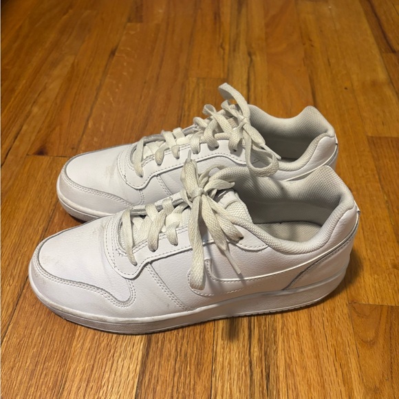 Nike White Athletic Shoes - Picture 3 of 6